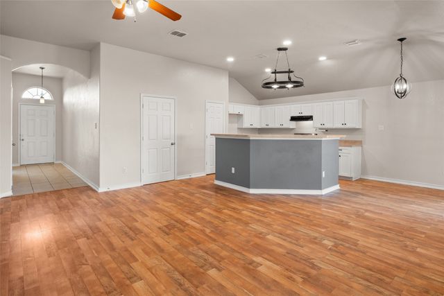 3018 Stroll Drive, Granbury, TX 76049