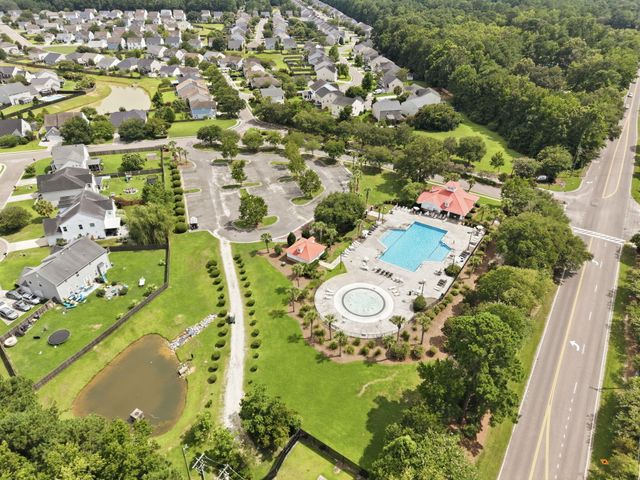 8017 Henderson Road, Summerville, SC 29483