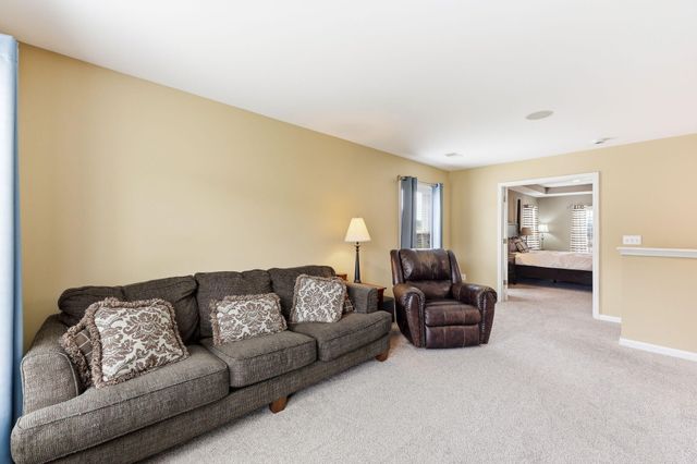 8017 Henderson Road, Summerville, SC 29483