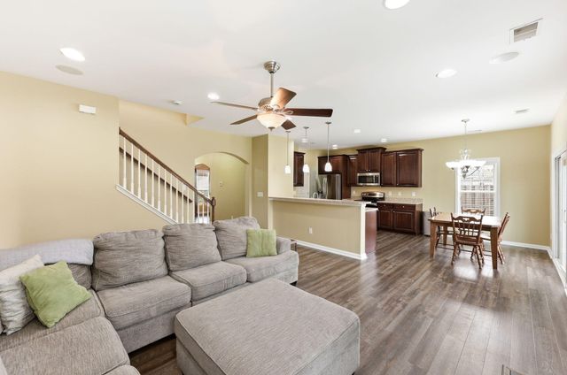 8017 Henderson Road, Summerville, SC 29483