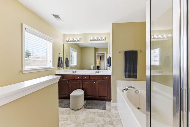 8017 Henderson Road, Summerville, SC 29483