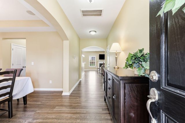 8017 Henderson Road, Summerville, SC 29483