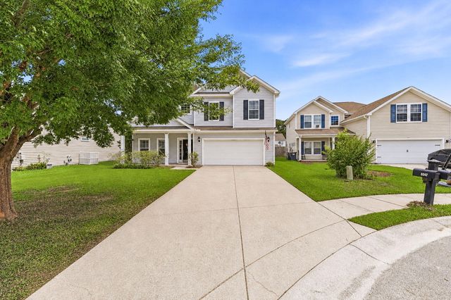 8017 Henderson Road, Summerville, SC 29483