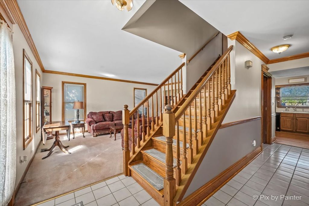 765 Crest Drive, Cary, IL 60013 — photo 5