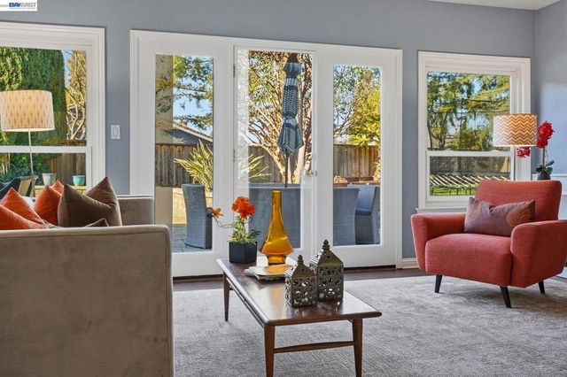 4823 4823 Pipit Court, Pleasanton, CA 94566