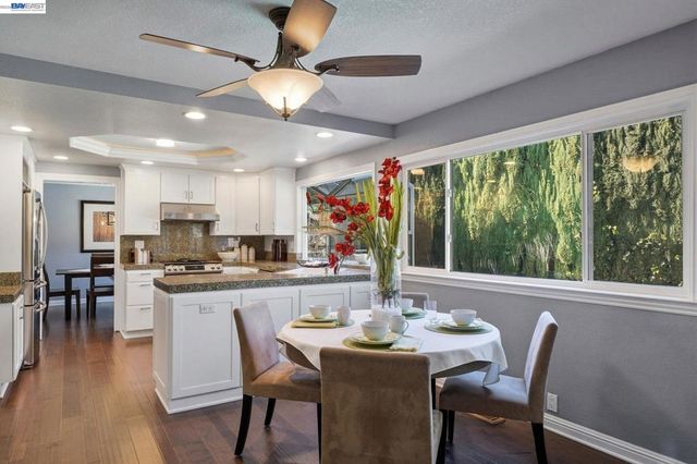 4823 4823 Pipit Court, Pleasanton, CA 94566