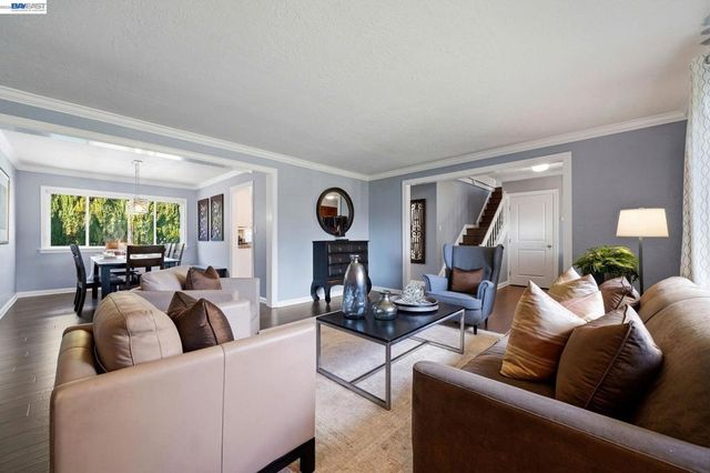 4823 4823 Pipit Court, Pleasanton, CA 94566