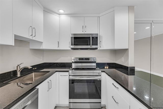 6319 Bay Club Drive 1, Fort Lauderdale, FL 33308