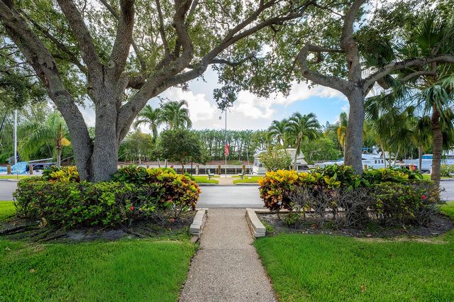 6319 Bay Club Drive 1, Fort Lauderdale, FL 33308