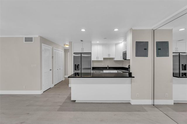 6319 Bay Club Drive 1, Fort Lauderdale, FL 33308