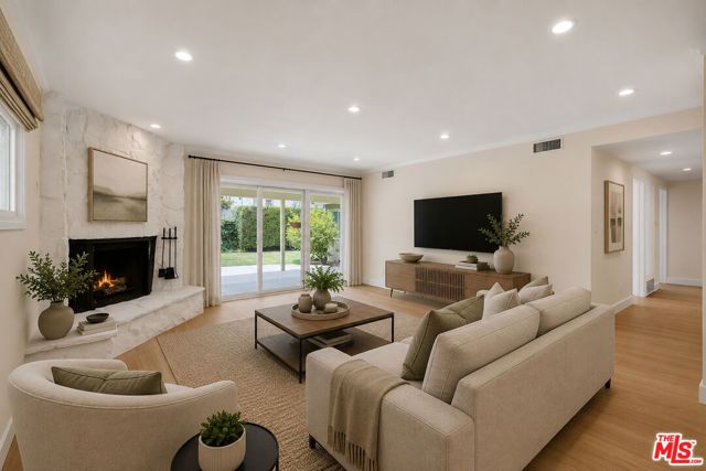 4829 Dempsey Avenue, Encino (los Angeles), CA 91436