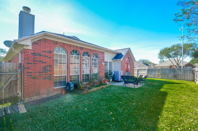 15306 Park Glen Drive, Sugar Land, TX 77498