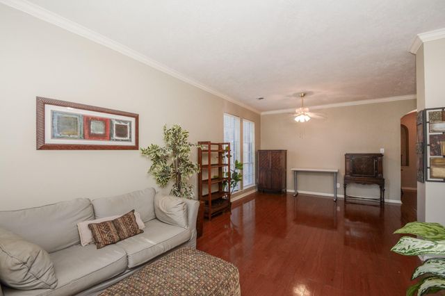 15306 Park Glen Drive, Sugar Land, TX 77498