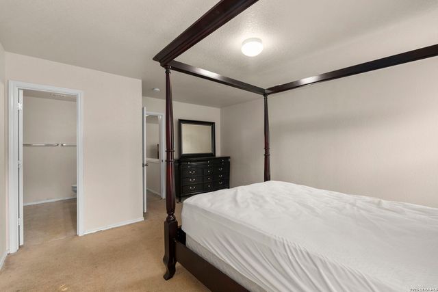 10132 Del Lago, San Antonio, TX 78245