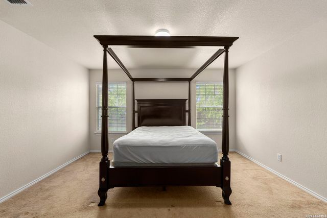 10132 Del Lago, San Antonio, TX 78245