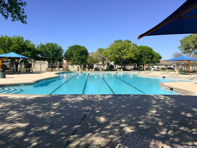 10132 Del Lago, San Antonio, TX 78245