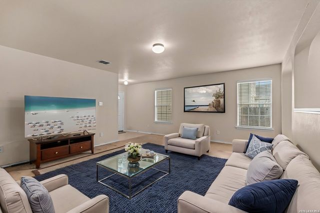 10132 Del Lago, San Antonio, TX 78245