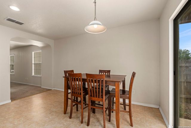 10132 Del Lago, San Antonio, TX 78245