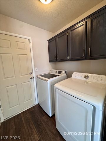 222 Quailbush Drive, North Las Vegas, NV 89031