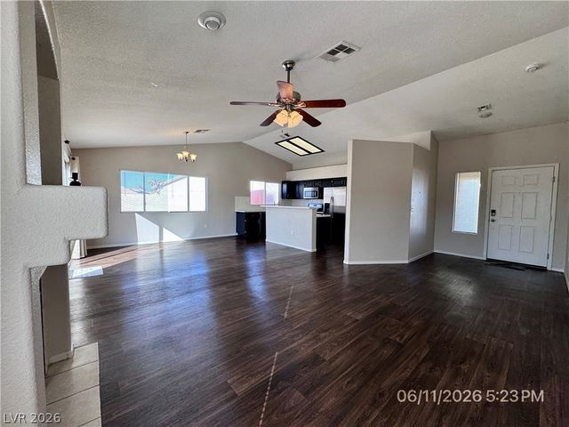222 Quailbush Drive, North Las Vegas, NV 89031