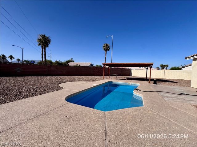 222 Quailbush Drive, North Las Vegas, NV 89031
