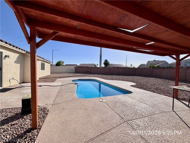 222 Quailbush Drive, North Las Vegas, NV 89031