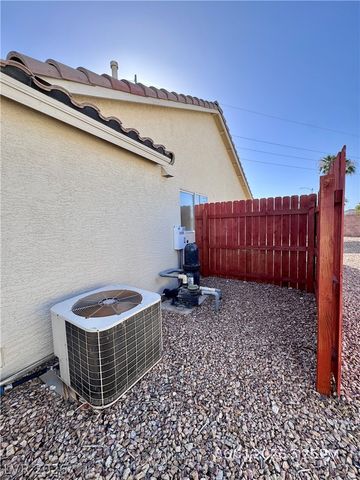 222 Quailbush Drive, North Las Vegas, NV 89031