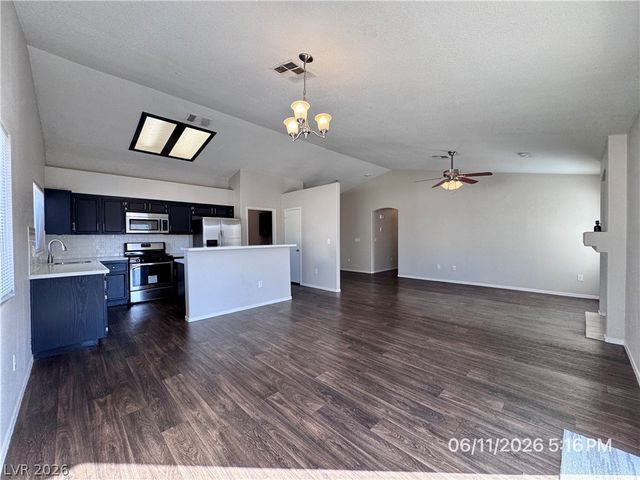222 Quailbush Drive, North Las Vegas, NV 89031