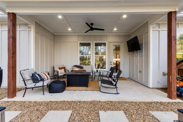 1627 Orchard Ln, Hideaway, TX 75771