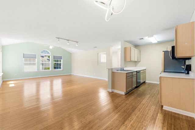4385 Daphne Ln Unit F, Murrells Inlet, SC 29576