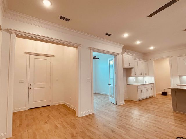 320 Amanda Avenue, Bullard, TX 75757