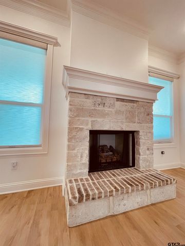 320 Amanda Avenue, Bullard, TX 75757