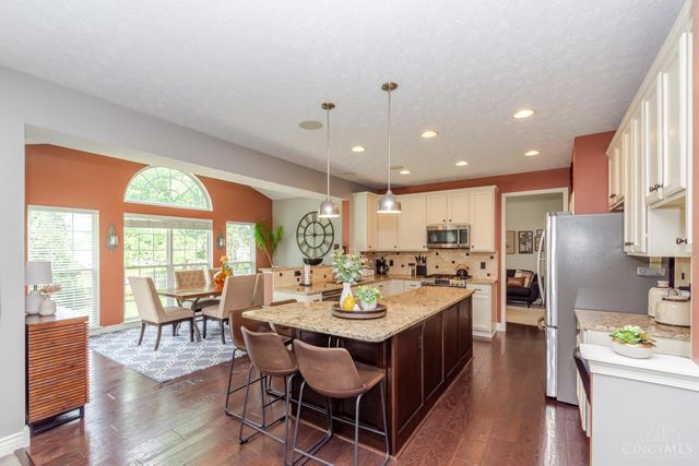 1071 Star Valley Court, Washington Twp, OH 45458