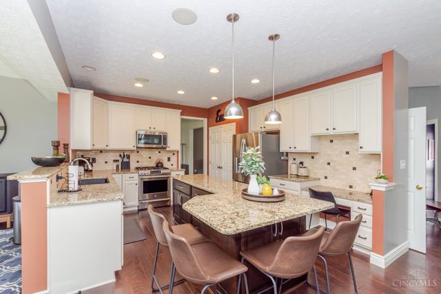 1071 Star Valley Court, Washington Twp, OH 45458