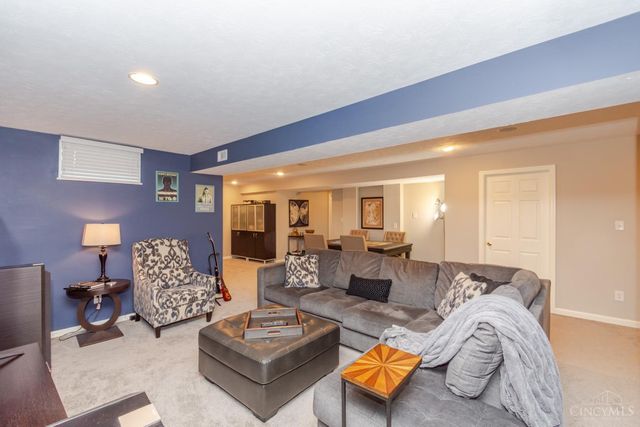 1071 Star Valley Court, Washington Twp, OH 45458