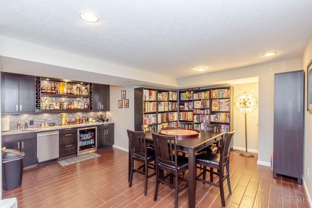 1071 Star Valley Court, Washington Twp, OH 45458