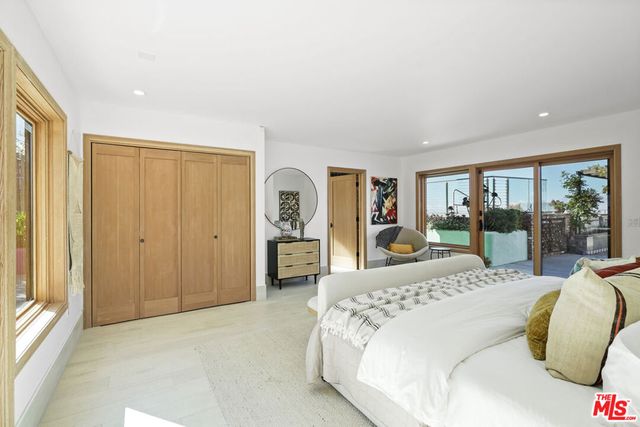 231 Loma Metisse Road, Malibu, CA 90265