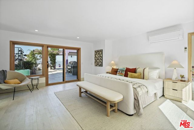 231 Loma Metisse Road, Malibu, CA 90265