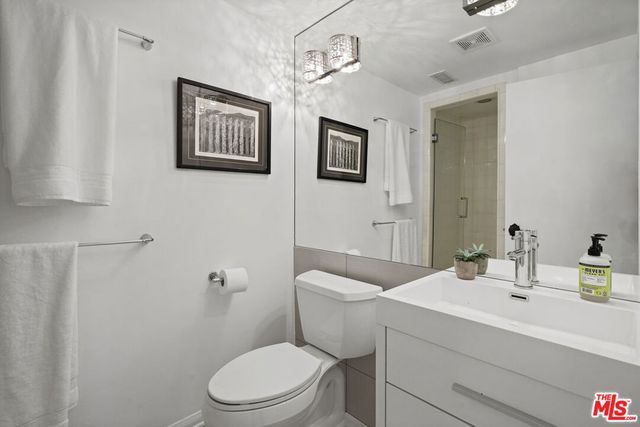 231 Loma Metisse Road, Malibu, CA 90265