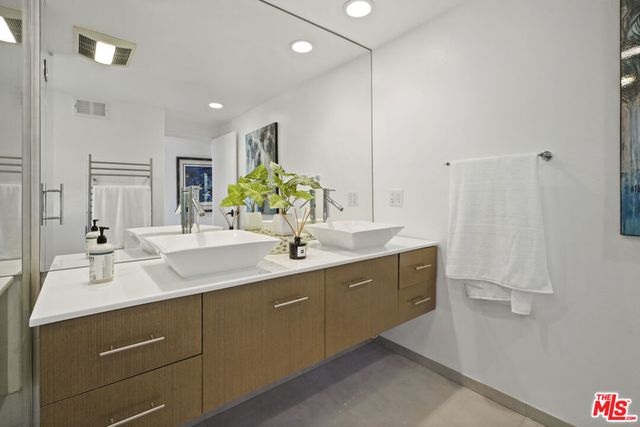 231 Loma Metisse Road, Malibu, CA 90265