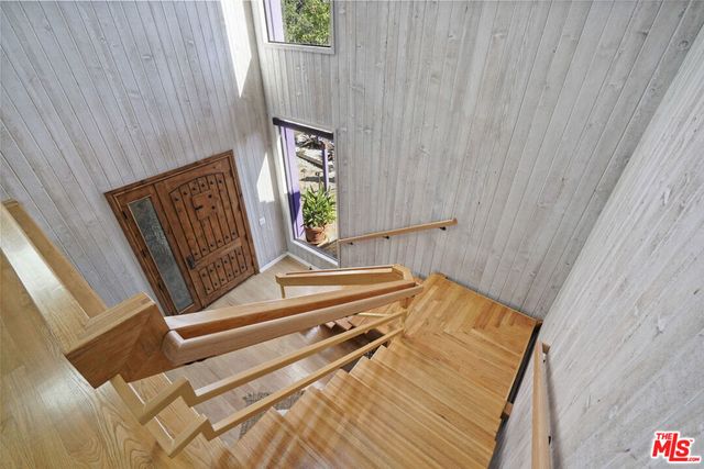 231 Loma Metisse Road, Malibu, CA 90265