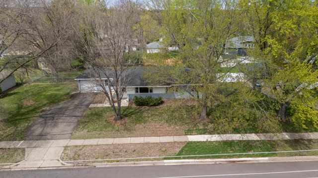 5216 W 110th Street, Bloomington, MN 55437