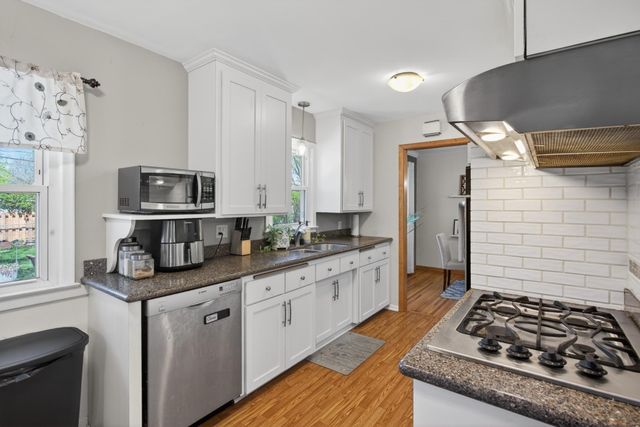 5216 W 110th Street, Bloomington, MN 55437