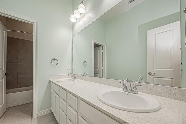 9803 Faulkner Trail, Rosharon, TX 77583