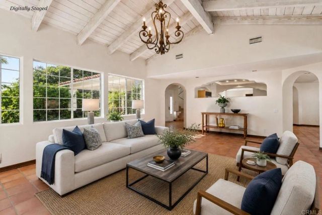 28889 Anderson Court, Escondido, CA 92026