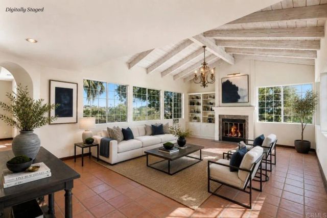 28889 Anderson Court, Escondido, CA 92026