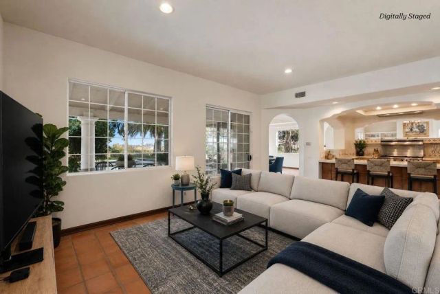 28889 Anderson Court, Escondido, CA 92026