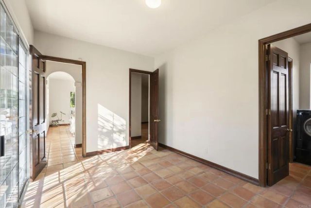 28889 Anderson Court, Escondido, CA 92026