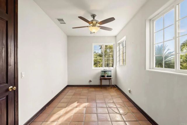 28889 Anderson Court, Escondido, CA 92026