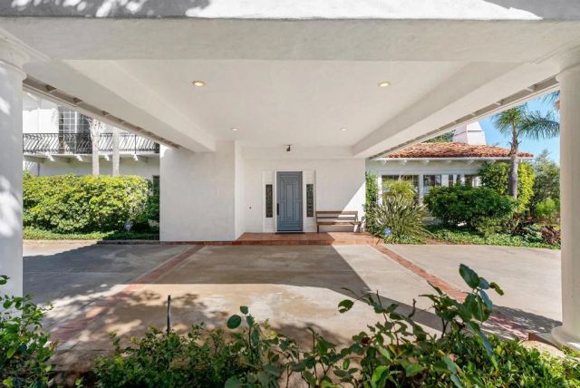 28889 Anderson Court, Escondido, CA 92026